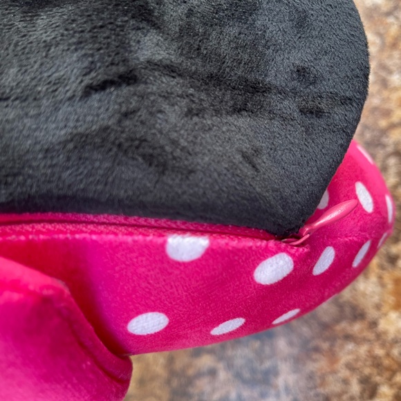 Disney Minnie Mouse Polkadot Neck Pillow - Picture 7 of 7